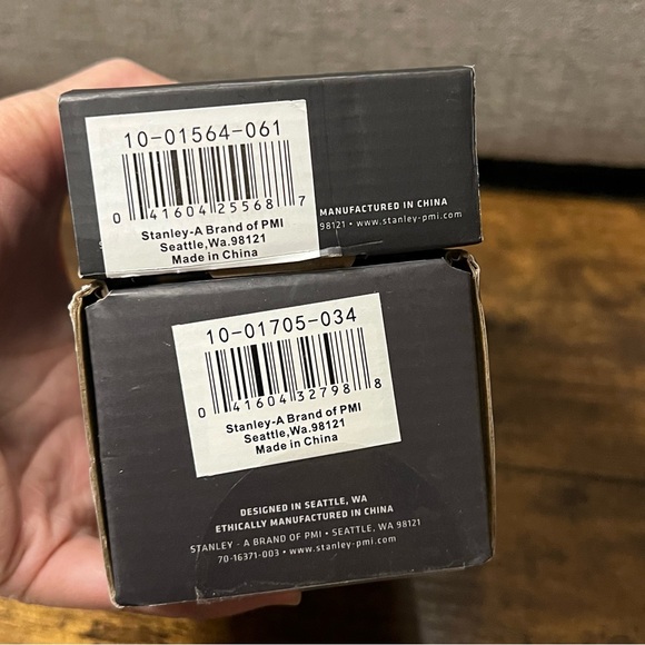 STANLEY Flask (pre-party adventure set) - Picture 5 of 5